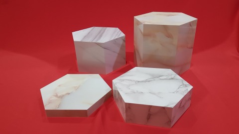 แท่นโชว์แว่นตา